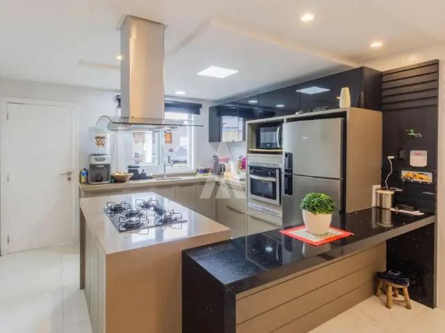 Casa / Sobrado para Venda em Joinville/SC Nova Brasília 3 Quartos