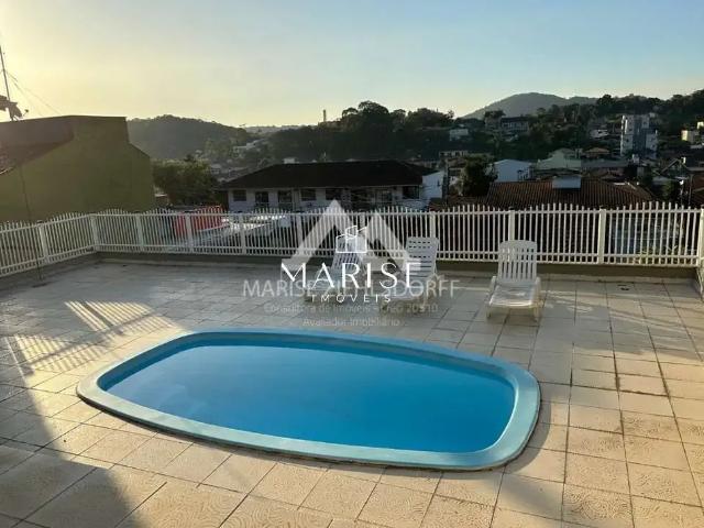 Casa / Sobrado para Venda em Joinville/SC Nova Brasília 4 Quartos