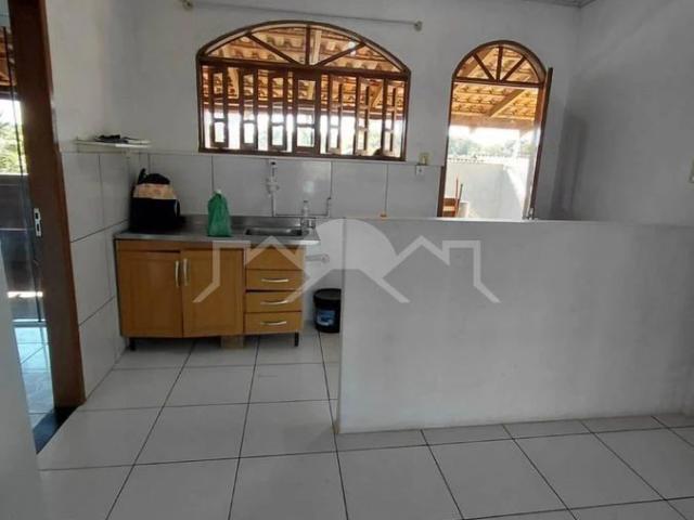 Casa / Sobrado para Venda em Joinville/SC Paranaguamirim 4 Quartos