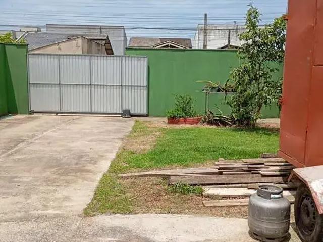 Casa / Sobrado para Venda em Joinville/SC Paranaguamirim 1 Quartos