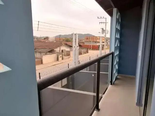Casa / Sobrado para Venda em Joinville/SC Paranaguamirim 2 Quartos
