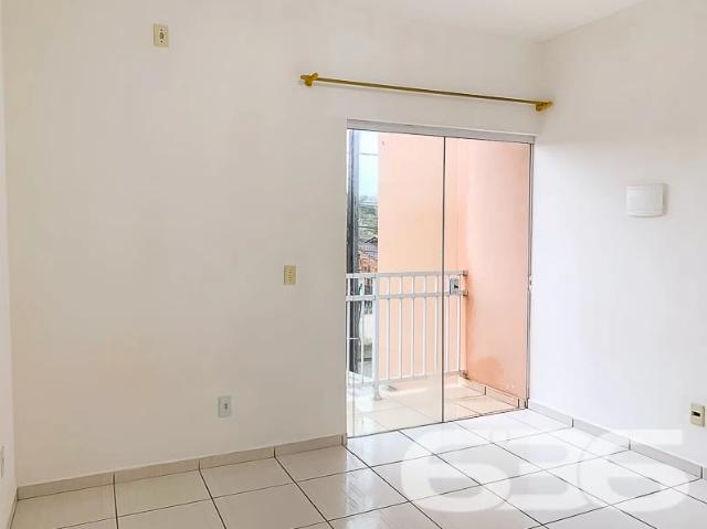 Casa / Sobrado para Venda em Joinville/SC Paranaguamirim 2 Quartos