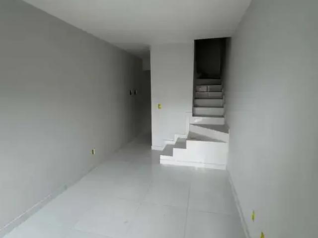 Casa / Sobrado para Venda em Joinville/SC Paranaguamirim 2 Quartos