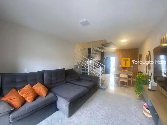 Casa / Sobrado para Venda em Joinville/SC Paranaguamirim 2 Quartos
