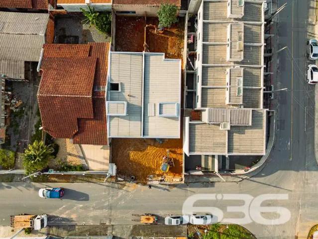Casa / Sobrado para Venda em Joinville/SC Paranaguamirim 3 Quartos