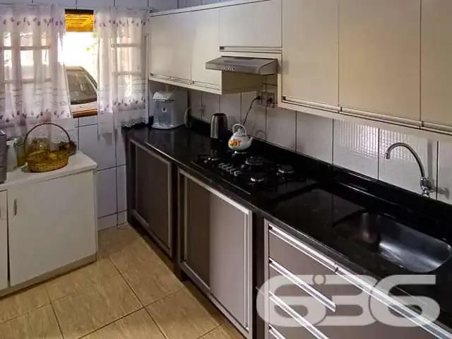 Casa / Sobrado para Venda em Joinville/SC Paranaguamirim 3 Quartos