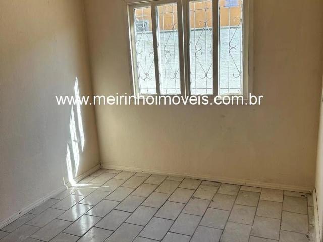 Casa / Sobrado para Venda em Joinville/SC Paranaguamirim 3 Quartos