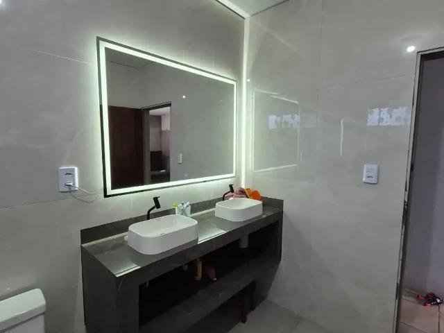 Casa / Sobrado para Venda em Joinville/SC Paranaguamirim 3 Quartos