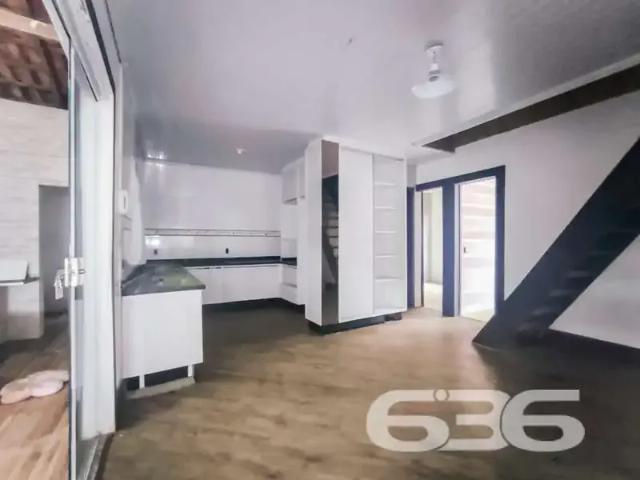 Casa / Sobrado para Venda em Joinville/SC Paranaguamirim 3 Quartos
