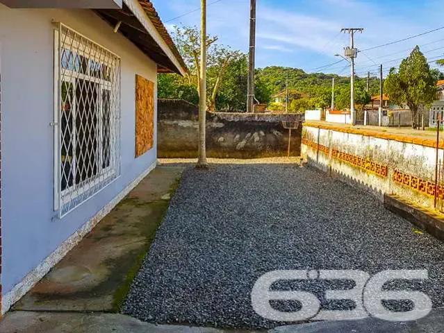 Casa / Sobrado para Venda em Joinville/SC Paranaguamirim 3 Quartos