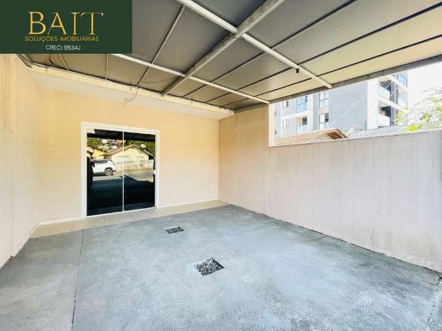 Casa / Sobrado para Venda em Joinville/SC Petrópolis 2 Quartos