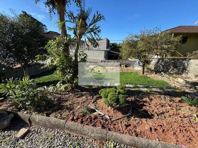 Casa / Sobrado para Venda em Joinville/SC Petrópolis 3 Quartos