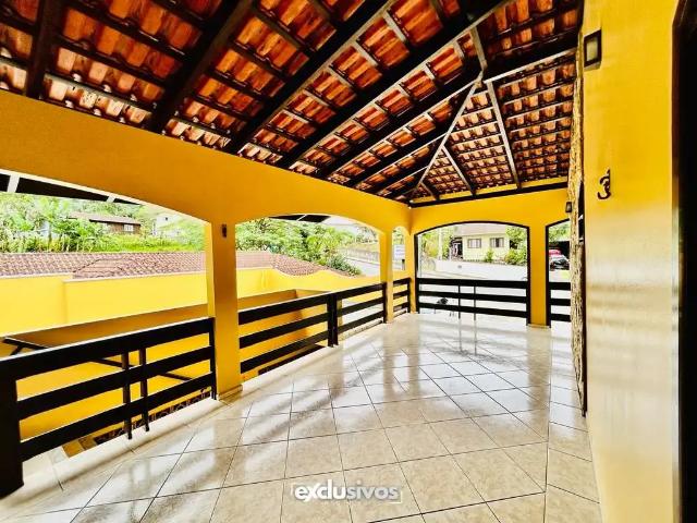 Casa / Sobrado para Venda em Joinville/SC Petrópolis 3 Quartos