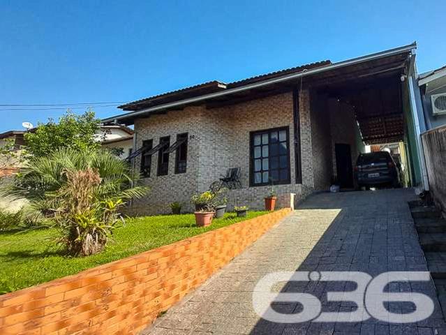 Casa / Sobrado para Venda em Joinville/SC Petrópolis 3 Quartos