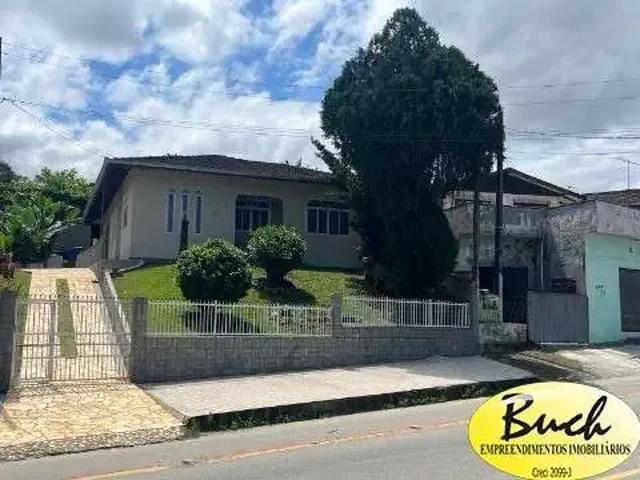 Casa / Sobrado para Venda em Joinville/SC Boehmerwald 3 Quartos