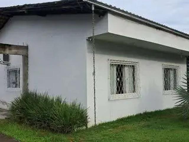 Casa / Sobrado para Venda em Joinville/SC Petrópolis 3 Quartos