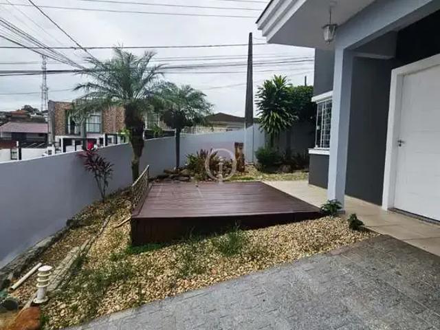 Casa / Sobrado para Venda em Joinville/SC Petrópolis 3 Quartos