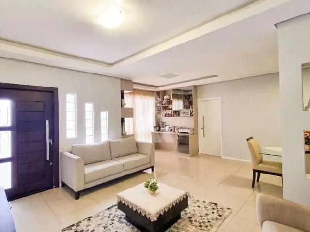 Casa / Sobrado para Venda em Joinville/SC Petrópolis 3 Quartos