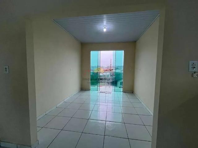 Casa / Sobrado para Venda em Joinville/SC Petrópolis 4 Quartos