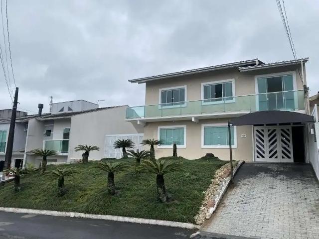 Casa / Sobrado para Venda em Joinville/SC Petrópolis 6 Quartos