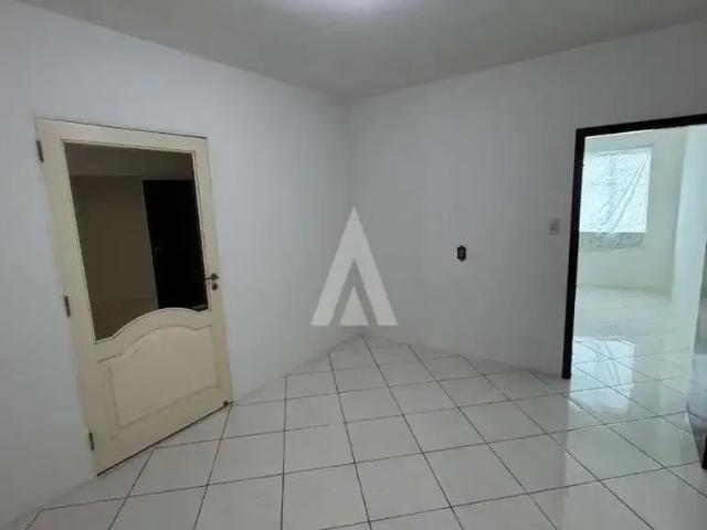 Casa / Sobrado para Venda em Joinville/SC Petrópolis 6 Quartos