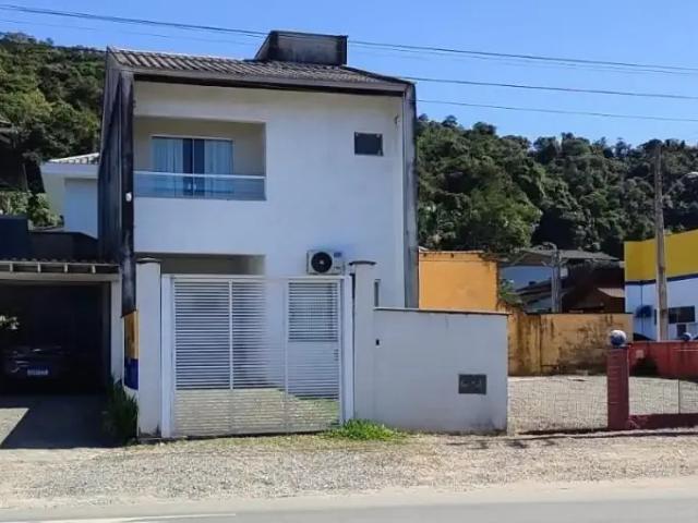 Casa / Sobrado para Venda em Joinville/SC Pirabeiraba 2 Quartos