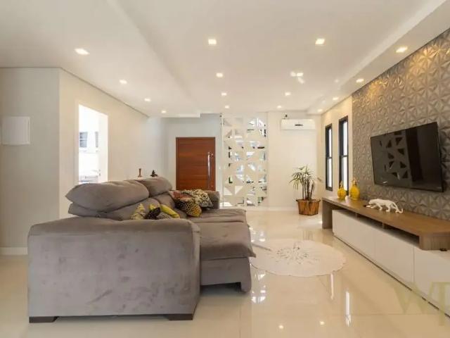 Casa / Sobrado para Venda em Joinville/SC Pirabeiraba 3 Quartos
