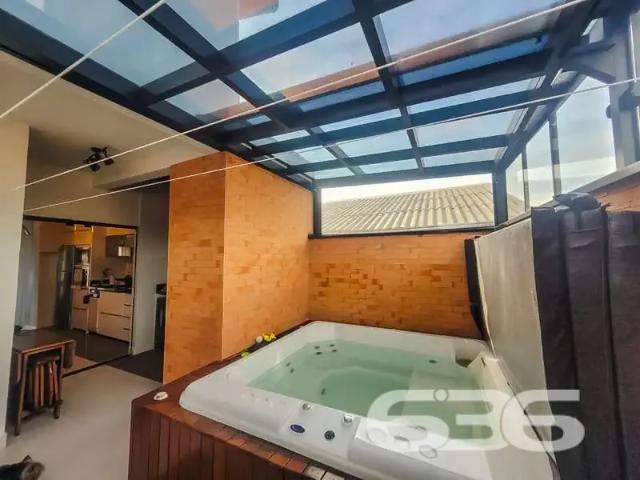 Casa / Sobrado para Venda em Joinville/SC São Marcos 3 Quartos