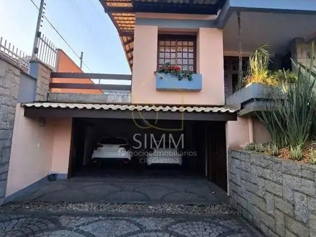 Casa / Sobrado para Venda em Joinville/SC São Marcos 3 Quartos