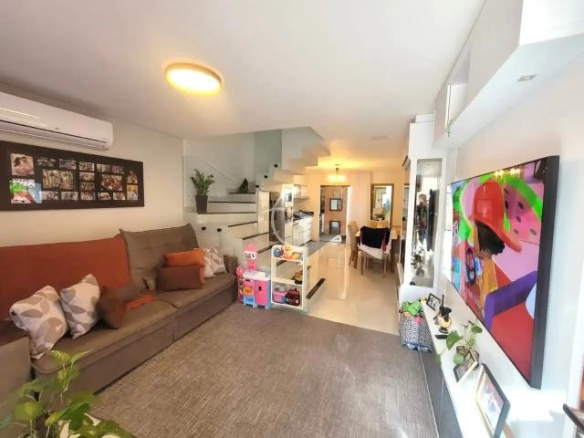 Casa / Sobrado para Venda em Joinville/SC São Marcos 3 Quartos