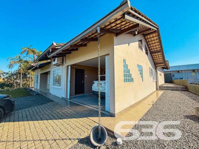 Casa / Sobrado para Venda em Joinville/SC São Marcos 3 Quartos