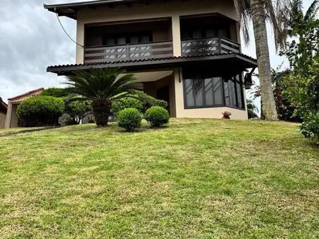 Casa / Sobrado para Venda em Joinville/SC São Marcos 4 Quartos