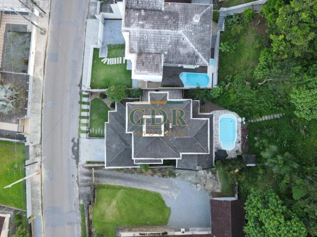 Casa / Sobrado para Venda em Joinville/SC São Marcos 4 Quartos