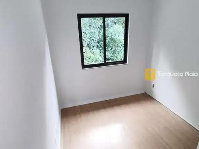 Casa / Sobrado para Venda em Joinville/SC Santa Catarina 3 Quartos