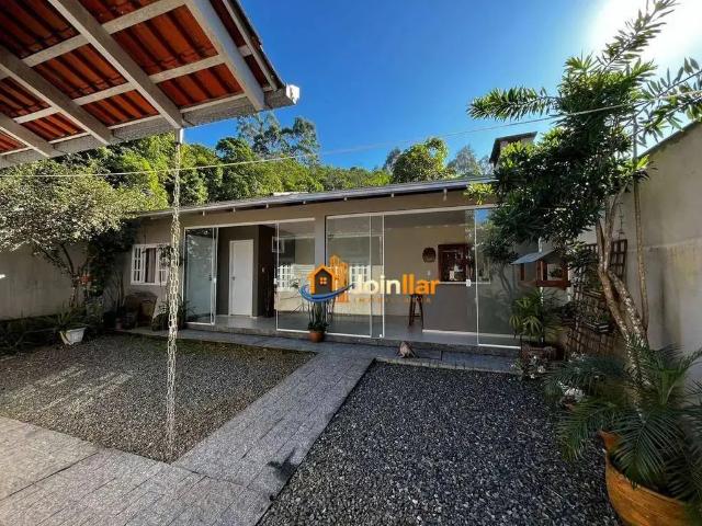 Casa / Sobrado para Venda em Joinville/SC Santa Catarina 3 Quartos
