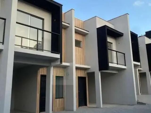 Casa / Sobrado para Venda em Joinville/SC Santa Catarina 3 Quartos
