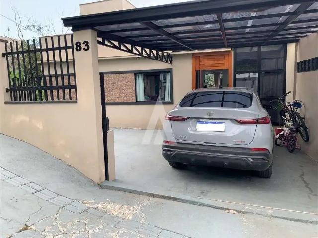 Casa / Sobrado para Venda em Joinville/SC Santa Catarina 3 Quartos