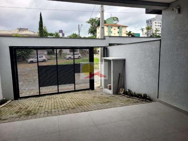 Casa / Sobrado para Venda em Joinville/SC Santo Antônio 3 Quartos