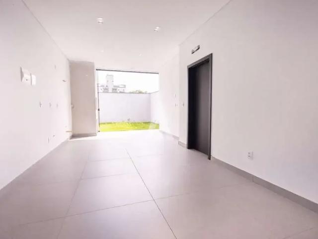 Casa / Sobrado para Venda em Joinville/SC Santo Antônio 3 Quartos