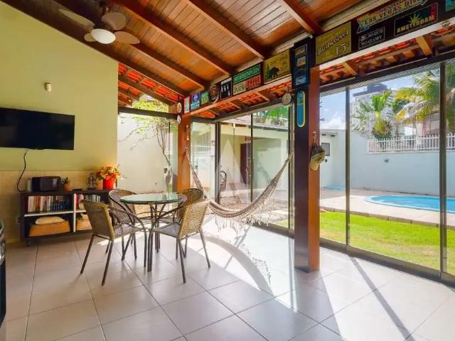 Casa / Sobrado para Venda em Joinville/SC Santo Antônio 3 Quartos