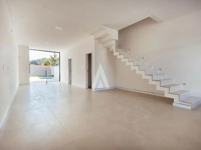 Casa / Sobrado para Venda em Joinville/SC Santo Antônio 3 Quartos
