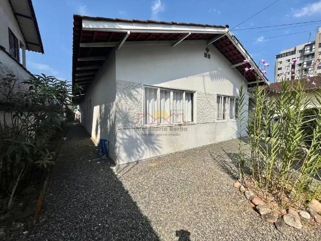 Casa / Sobrado para Venda em Joinville/SC Santo Antônio 3 Quartos