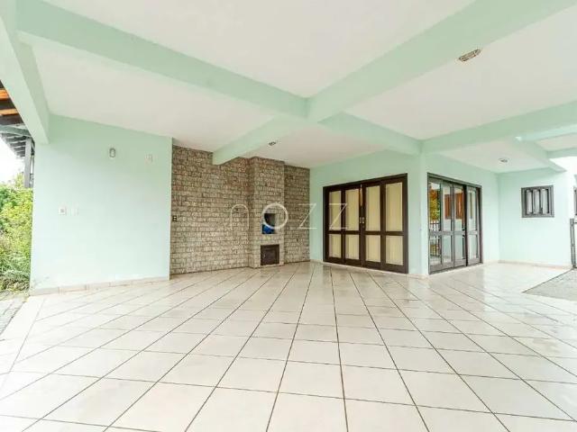 Casa / Sobrado para Venda em Joinville/SC Santo Antônio 4 Quartos
