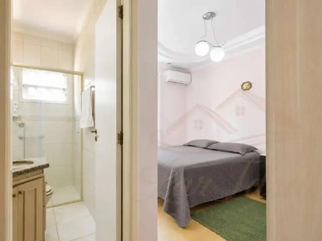 Casa / Sobrado para Venda em Joinville/SC Santo Antônio 5 Quartos