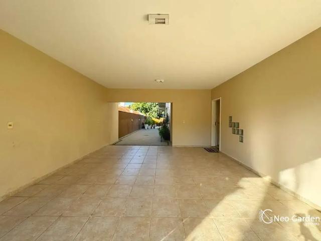 Casa / Sobrado para Venda em Joinville/SC Santo Antônio 5 Quartos