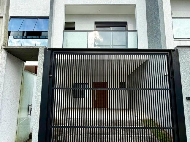 Casa / Sobrado para Venda em Joinville/SC Saguaçu 2 Quartos