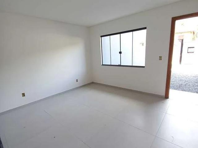 Casa / Sobrado para Venda em Joinville/SC Saguaçu 2 Quartos