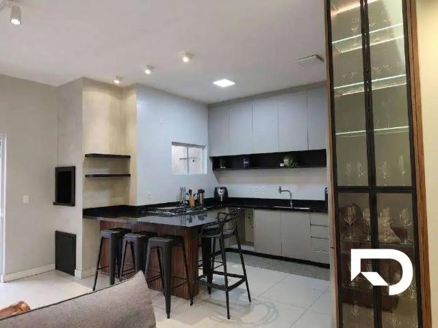 Casa / Sobrado para Venda em Joinville/SC Saguaçu 3 Quartos