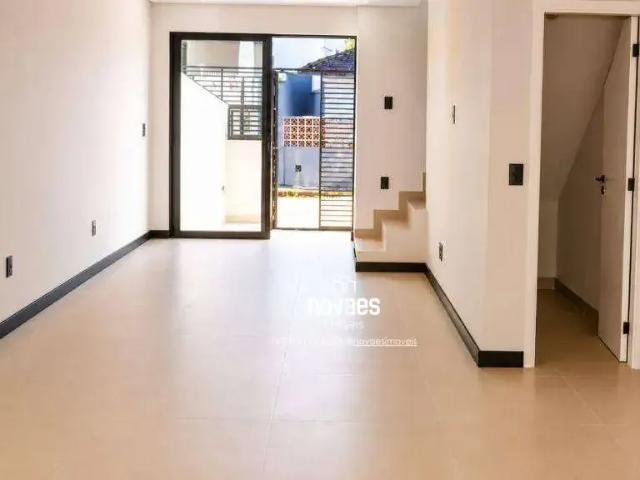 Casa / Sobrado para Venda em Joinville/SC Saguaçu 3 Quartos