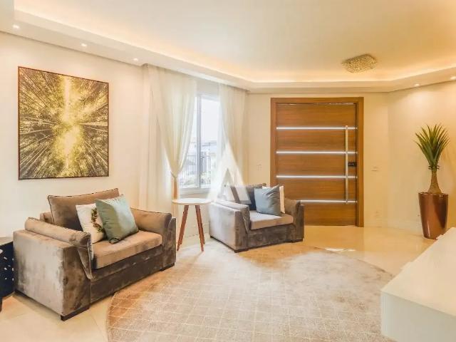 Casa / Sobrado para Venda em Joinville/SC Saguaçu 3 Quartos